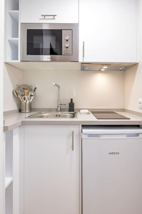 New Suite Reformada Con Excelente Ubicacion Seville Exterior photo